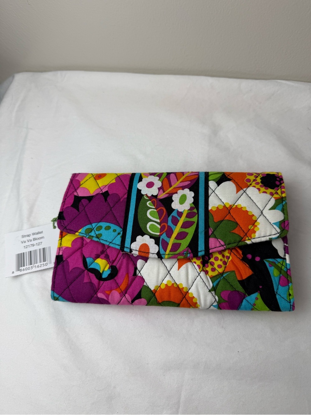 NWT Vera Bradley Va Va Bloom Strap Wallet